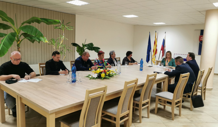 Ustanovujúce zastupiteľstvo 2022